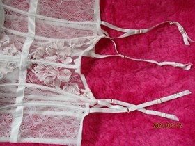 ANN SUMMER UNDERWIRED IVORY BASQUE SUSPENDER "CAMEALIA" SIZE EXTRA LARGE D-E NWT