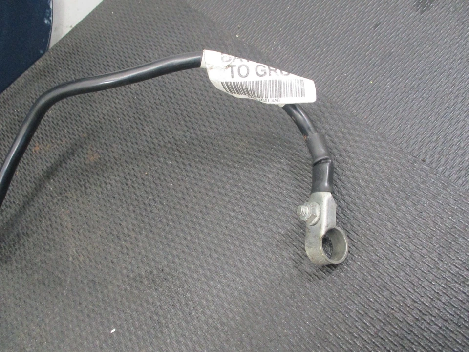 Jaguar XJ8 2006 - cable de tierra de batería negativo Foto 2 de 4