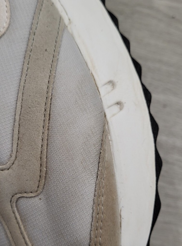 nike trainers size 10 junior