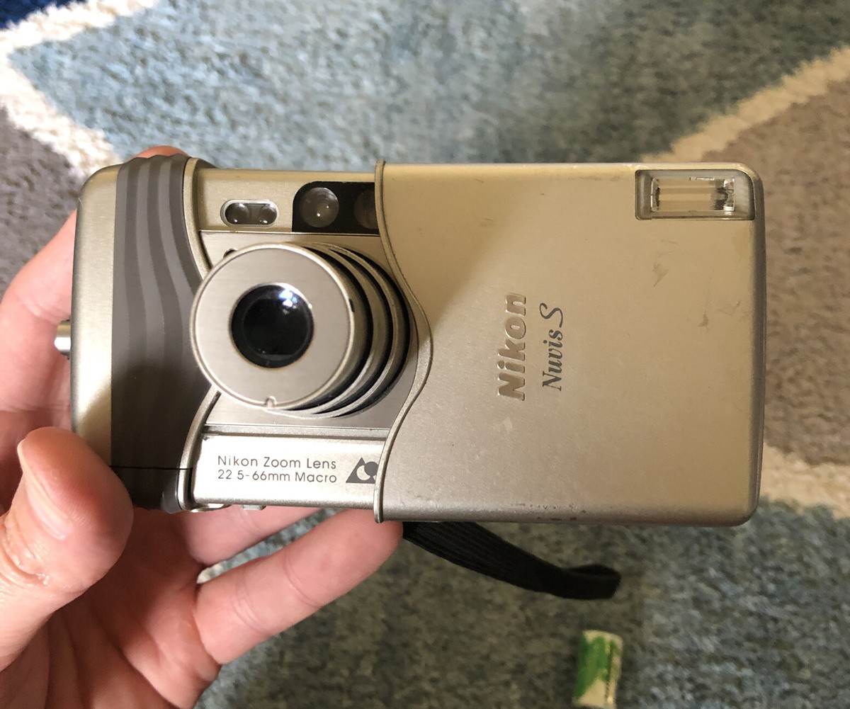 Nikon Nuvis S Silver Metal Point & Shoot Film Camera w Nikon Nuvis S Silver Metal Point & Shoot Film Camera w