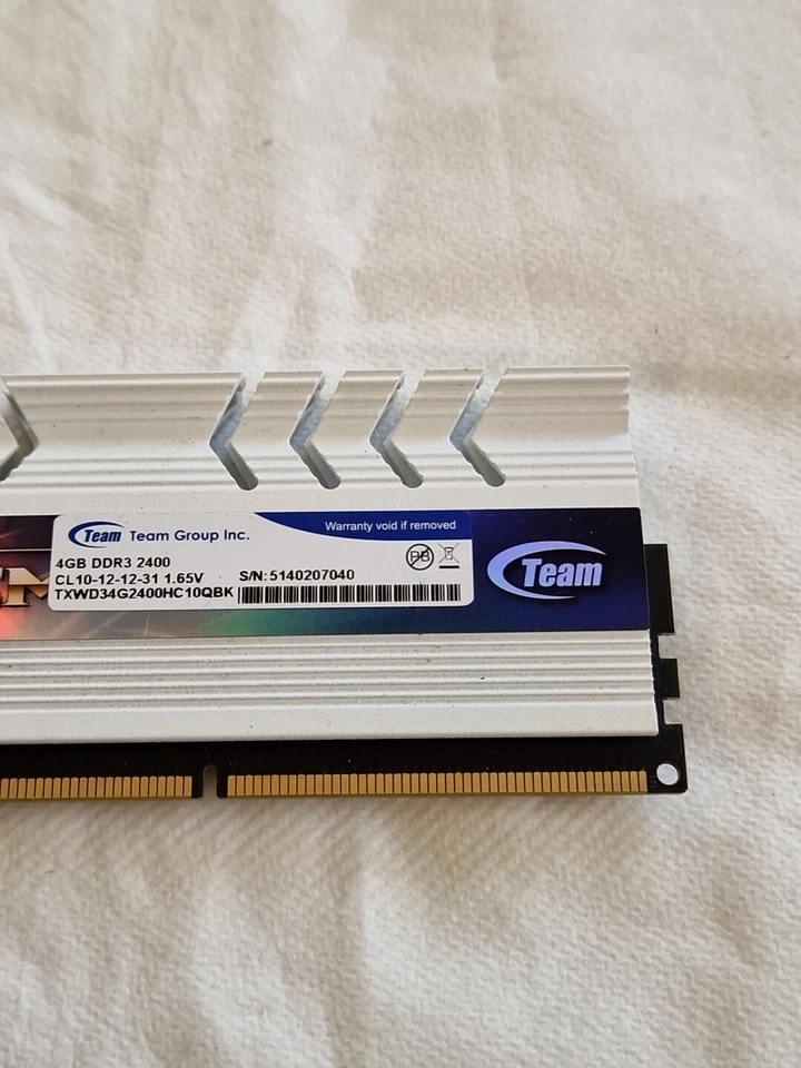 Team Xtreem 4GB (1 x 4GB) RAM Memory DDR3 Desktop 2400 - Image 4 of 4