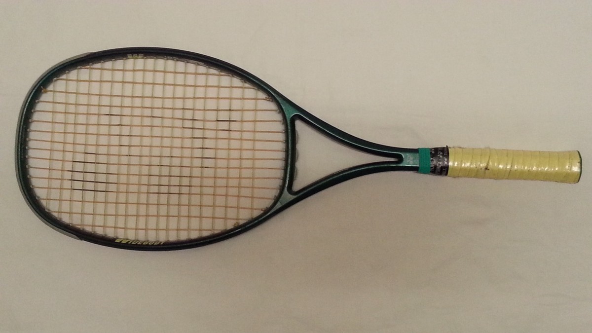 YONEX　169cm　ＴＨＲＵＳＴ Yonex Astrox 100 ZX Badminton Racket Review | Paul Stewart