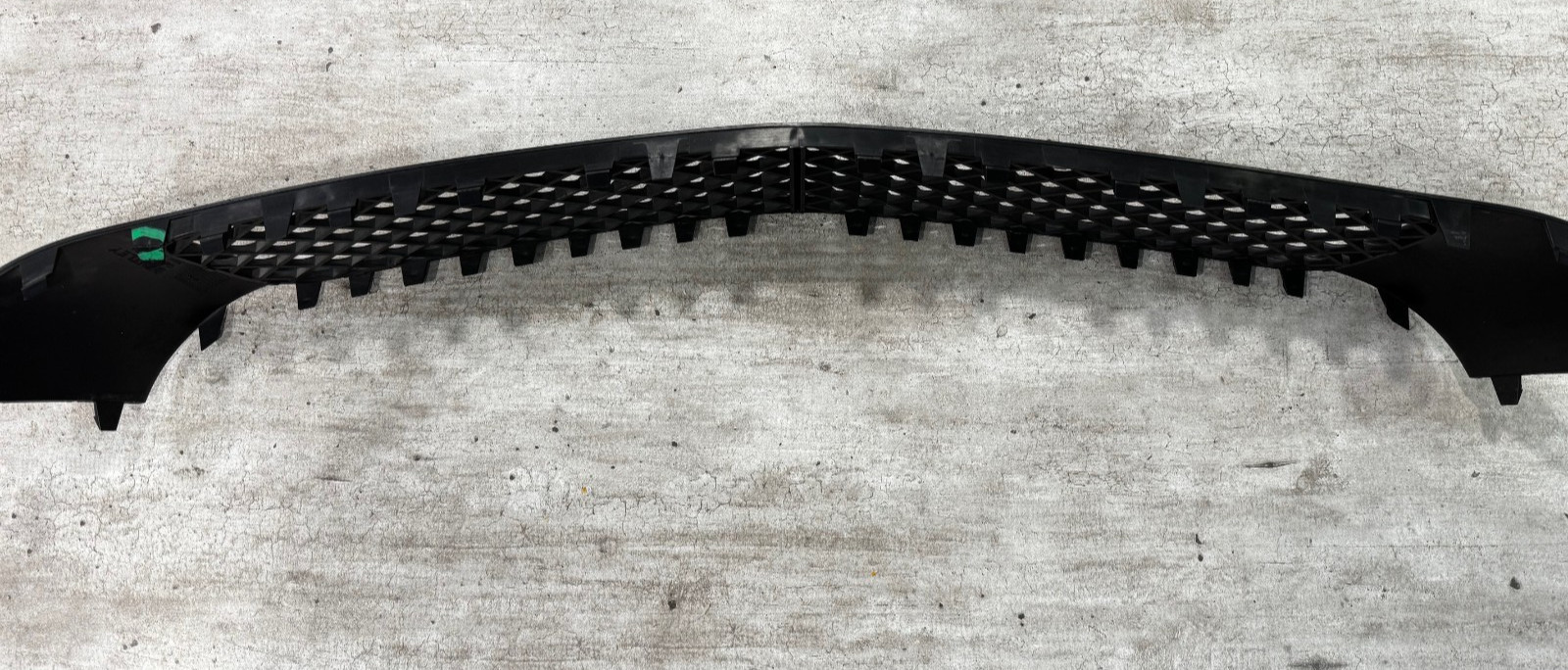 06-08 Bentley Flying Spur Front Bumper Center Lower Grille Mesh OEM 3W5807667B