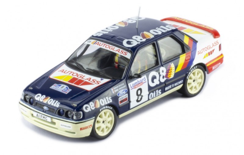 Ford Sierra RS Cosworth miniature IXOMODELS 1/43 haute précision pour vitrine