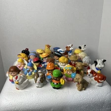 Fisher Price Little People Huge Lot Of 31 Figures And Animals