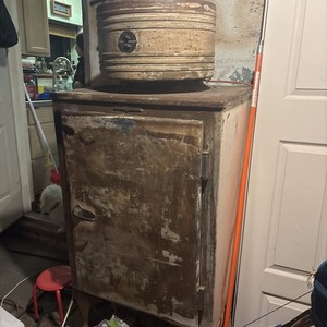 Antique General Electric Refrigerator 1930s