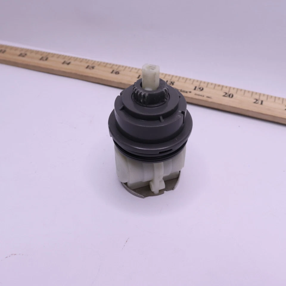 Tub & Shower Faucet Cartridge Plastic Gray/Black 1004 654 912 - Image 3 of 4