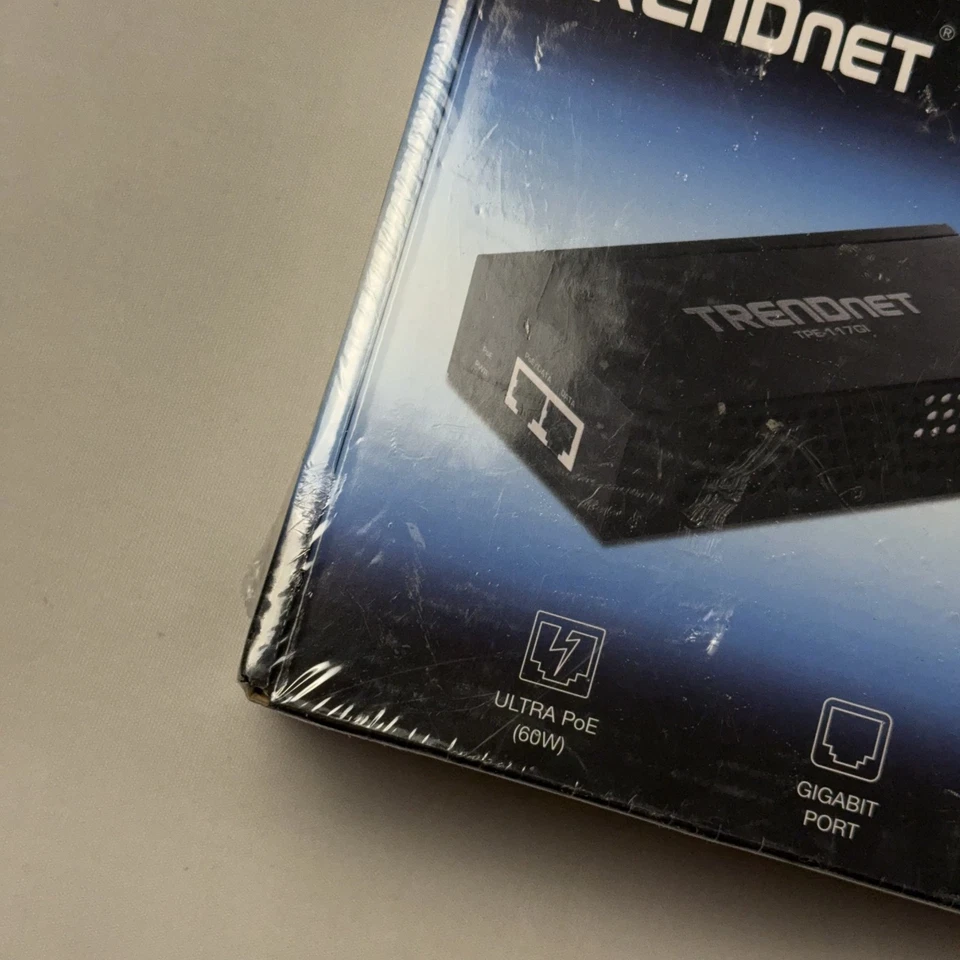TRENDnet TPE-117GI Gigabit Ultra PoE+ Injector 60W **BRAND New SEALED** - Image 4 of 4