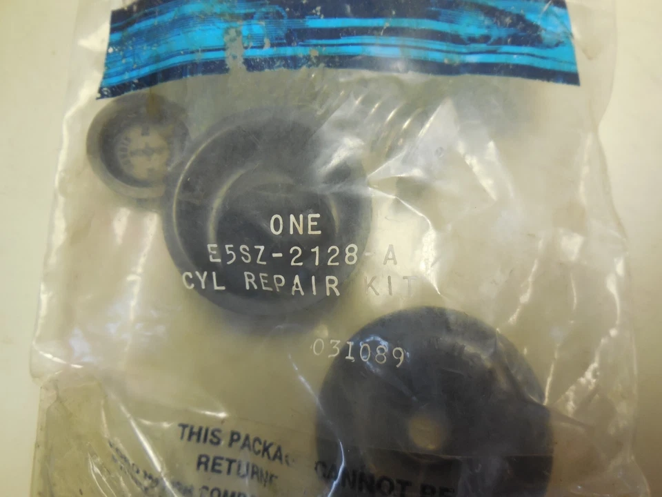 Kit de reparación de cilindro de rueda Ford Thunderbird 1985-1988 E5SZ-2128-A nuevo de lote Foto 2 de 2