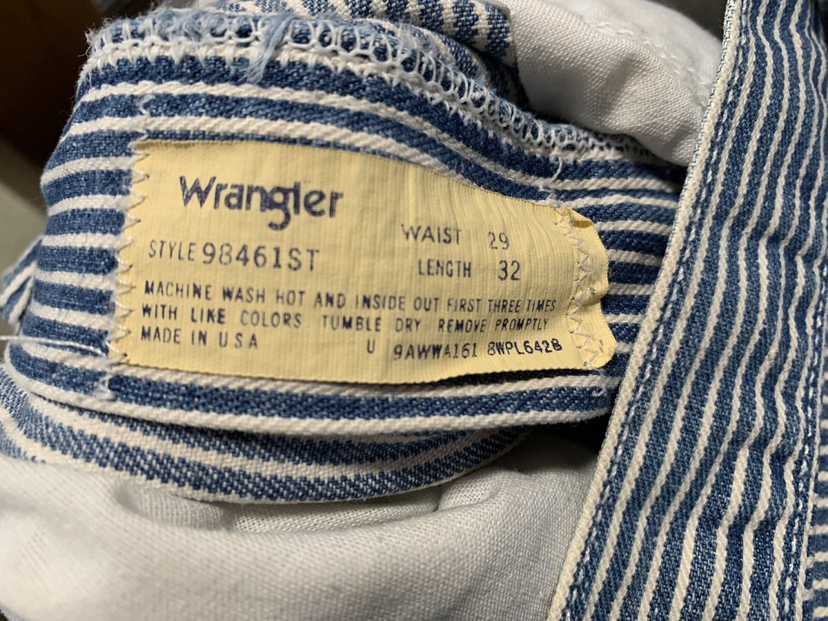 Vintage Wranglers 29x32 High Waisted Vertical Striped Vintage Wranglers 29x32 High Waisted Vertical Striped