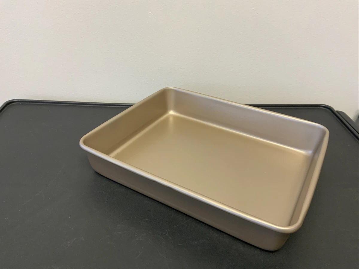 Zoymensu baking pan 11 x 9 inch Roasting And Bake Pan, Condition Is New