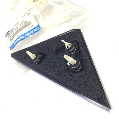 RH side Outer Sail Corner Garnish KD53-69-15YD For Mazda CX-5