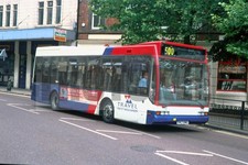 35mm Dia West Midlands Optare L960 417 R417HWU c2004 orig
