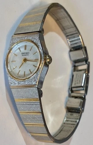 🌑🌕Rare Vintage Unique 2Tone Gold-Silver SEIKO Women Watch 1980s🌕🌑
