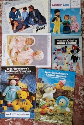 RESTPOSTEN 18 VINTAGE STRICKANLEITUNGEN RIESIGE SAMMLUNG PATONS, SIRDAR ETC.
