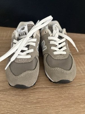 New Balance 574 Gray/White Mesh Unisex Kids Sneakers US 8 Low Top Athletic Shoes