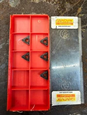 Qty 5 Sandvik TCMT 223 PM TCMT110312-PM 4225 Grade Carbide Inserts