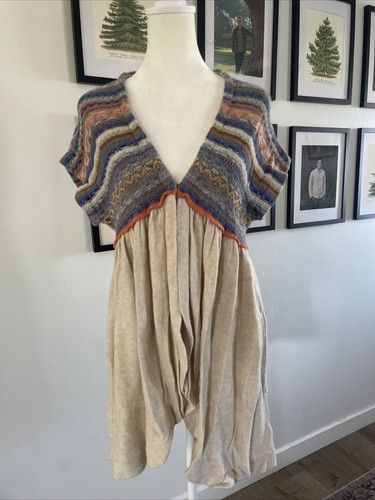 Anthropologie Change of the Moon Wool Blend Short Sleeved sweater. Women’s M