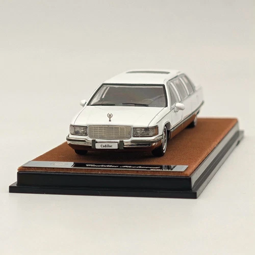1/64 Cadillac Fleetwood Extended Edition White Alloy Diecast Modellauto - Bild 6 von 9