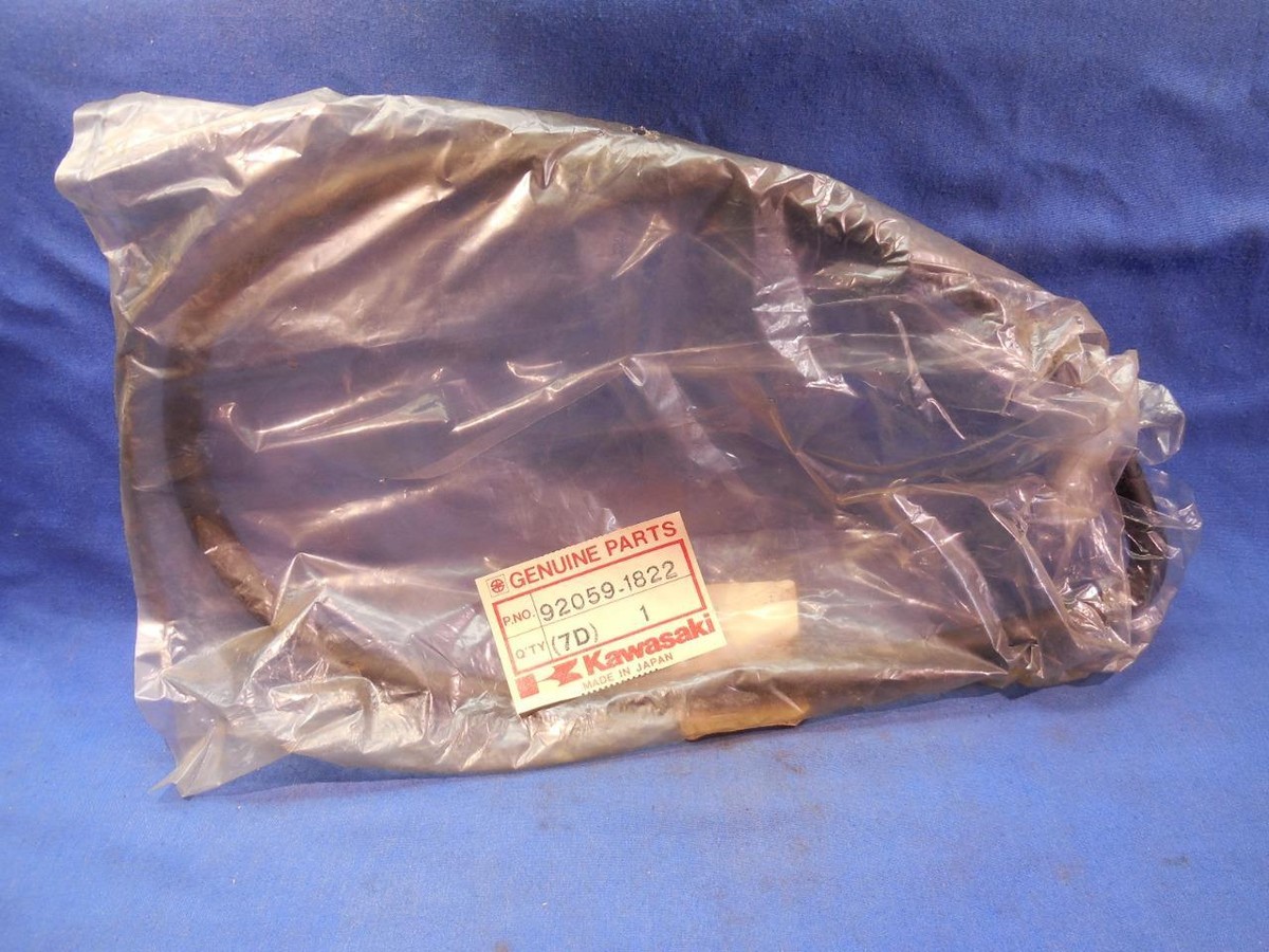 t.original Cadet® PRO 1.28 gpf/4.8 Lpf 12-Inch Rough Right-Hand Trip Lever Tank