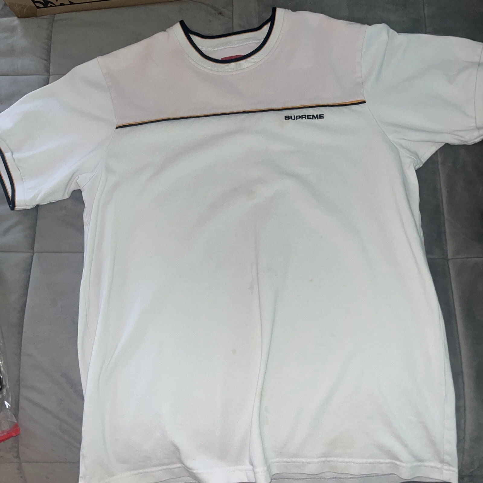 Supreme T Shirt   Grand   Noir d'occasion livraison rapide