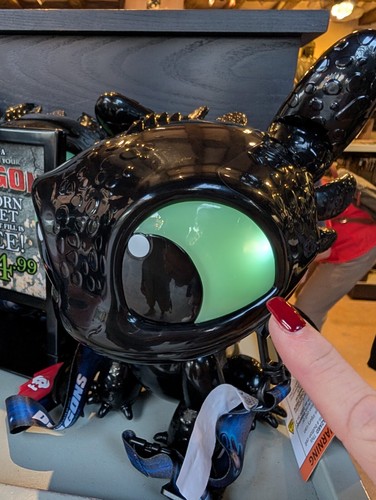 NEW Universal Studios How to Train Your Dragon Popcorn Bucket Black Toothless - Picture 7 of 7