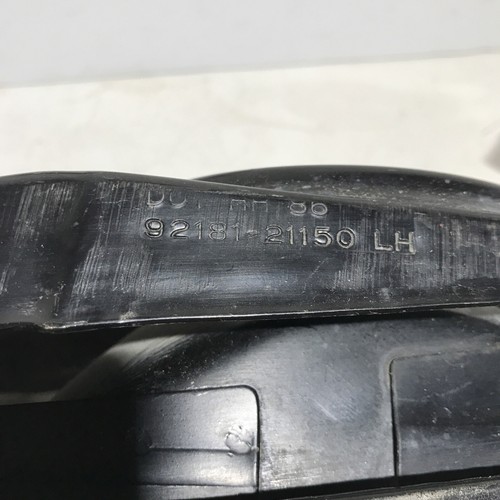 1988 Hyundai Excel Headlight + Bracket LH Driver Side OEM PN 92181-21150 - Picture 5 of 8