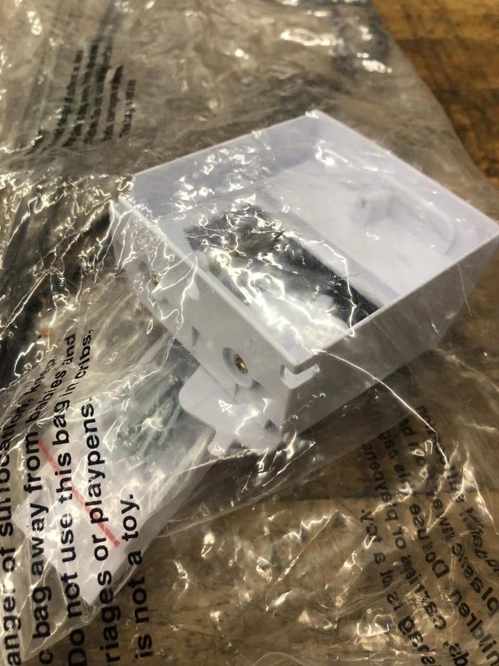 Eflite Wire Mounting Set for Carbon-Z Cessna 150, EFLA5605 (Read Description) - Image 2 of 4