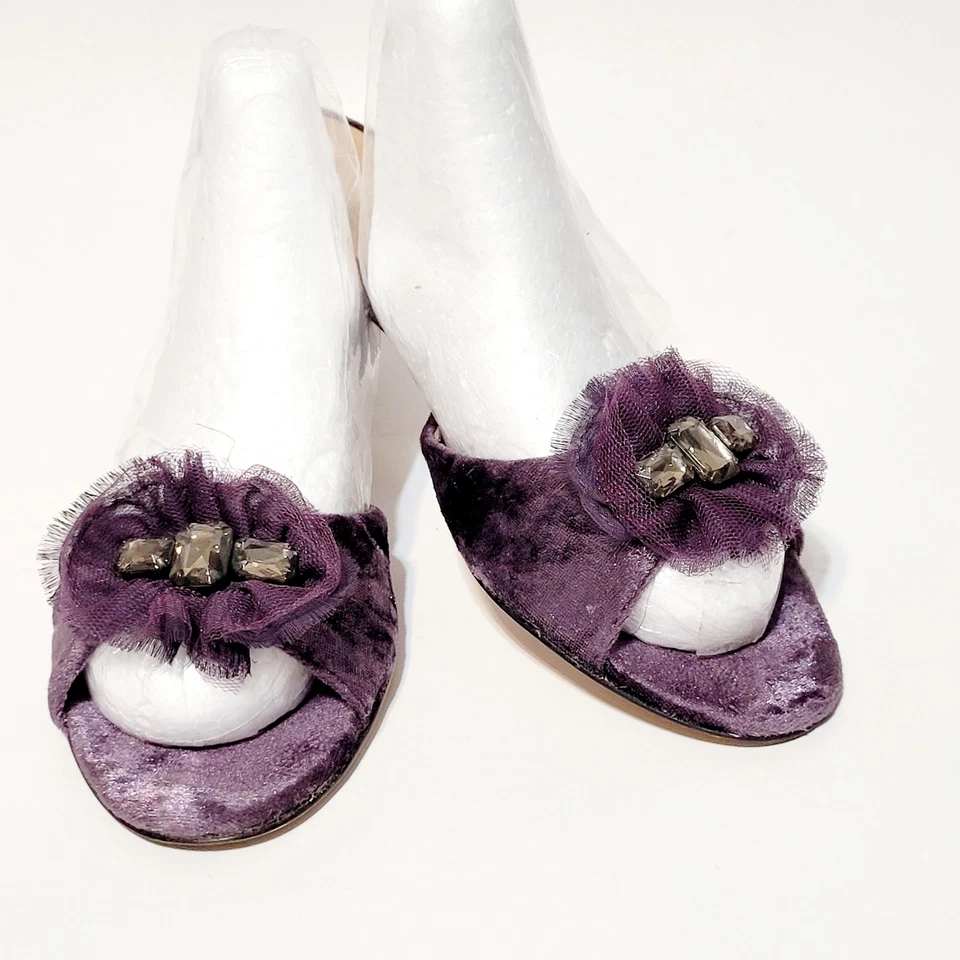 Sandalias de tacón Simply Vera Wang gatito sorbete pasas púrpura terciopelo tul Wms 7,5 M Foto 2 de 4