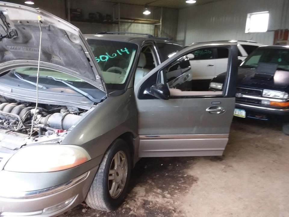 交流电冷凝器适用于 99-03 WINDSTAR 2079860 — 第 2/4 张图片