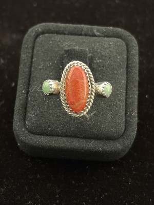 Vintage Navajo Running Bear Sterling Silver Spiny Oyster & Turquoise Ring Size 8