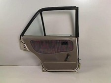 Porte arrière et accessoires Mazda 323