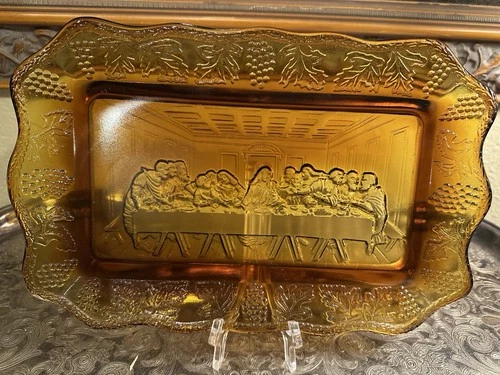 Vintage-Amber-The Last Supper-Tiara-Indiana Glass-Bread Plate/Tray-11" x 7" 💛