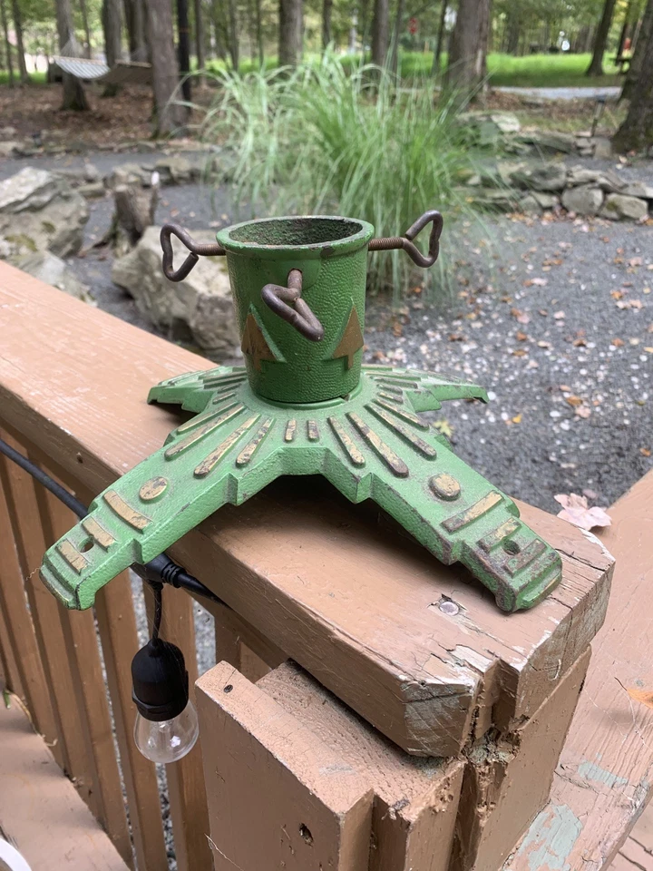 Soporte de Navidad de hierro de colección verde hardware general MDG Co NY NY Pat Appl D para oro Foto 2 de 4