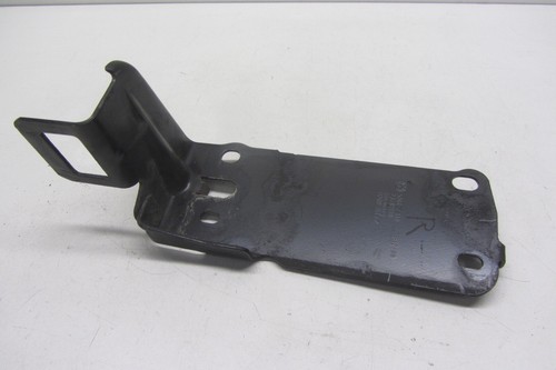 BMW E90 E91 Träger Halter Wasserkühler  rechts 23781010