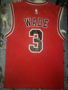 wade bulls jersey