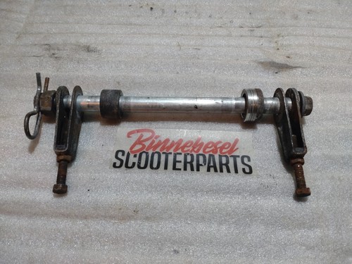 Achse Kawasaki GPZ 500s EX500A Hinterrad +Kettenspanner Paar