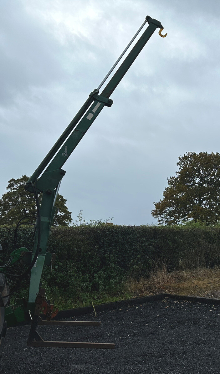 Bag Lifter, Fertiliser Bag Lifter, Fert Spreader, Tractor, Crane, Bag