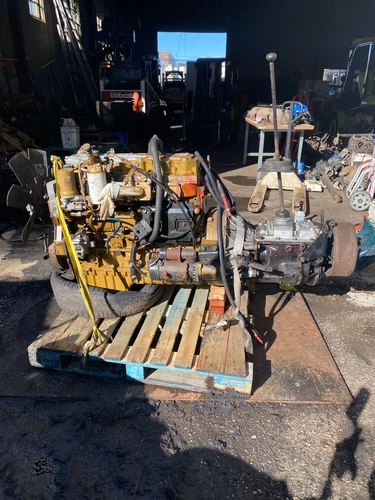 Caterpillar 7.2L 3126 Engine and transmission - Picture 1 of 5