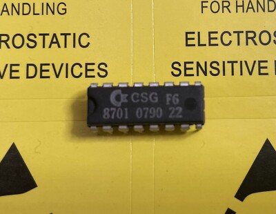 CSG  8701   Timing IC  für Commodore C64/C128  K.W.: 07/1990  Chip  #AZ5