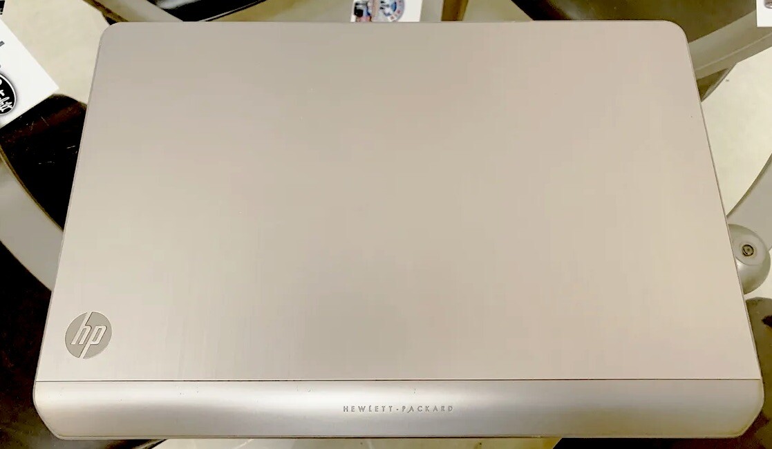 Silver HP Pavilion DV7-7000 Laptop | eBay Silver HP Pavilion DV7-7000 Laptop | eBay
