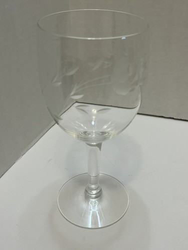 2 Princess House Heritage Pattern Wine Glass Water Goblet Footed 7" - Picture 2 of 5
