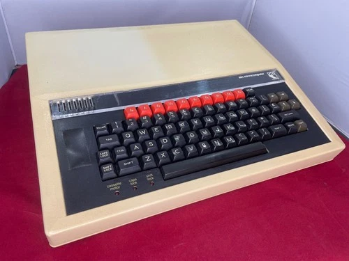 Acorn BBC B Microcomputer 32K, 8271 Acorn DFS Issue 7 with warranty PSU Recapped