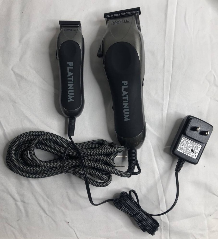 Wahl Clipper Pro Series Platinum Haircutting Combo Kit 79804100 Open