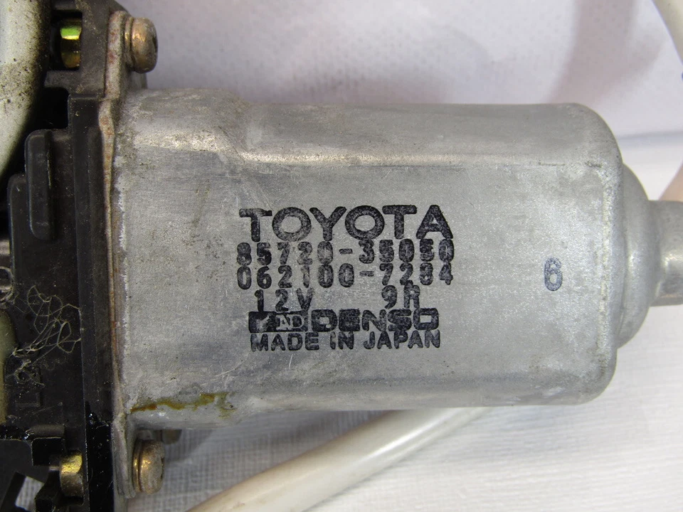 Motor de ventana eléctrica delantero izquierdo Toyota 4Runner 1996-2002 OEM Foto 2 de 4