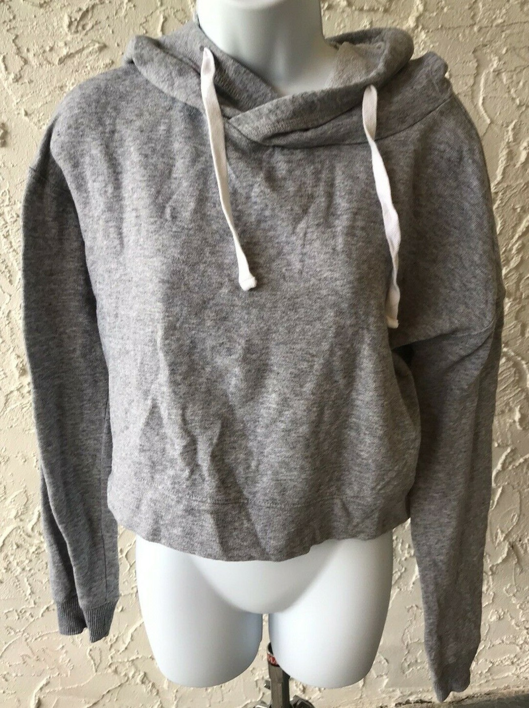 SO THE LOUNGE LIFE CROPPED HOODIE SZ SMALL PULL-OVER SWEAT | eBay