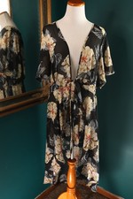 Live 4 Truth Sheer Tie Kimono High Low Duster Dark Floral Whimsigoth Fairy 1X