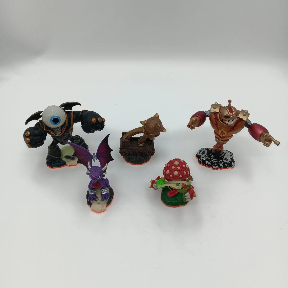 25+ Cynder Skylanders Toys to Life Products for sale | Updated Oct