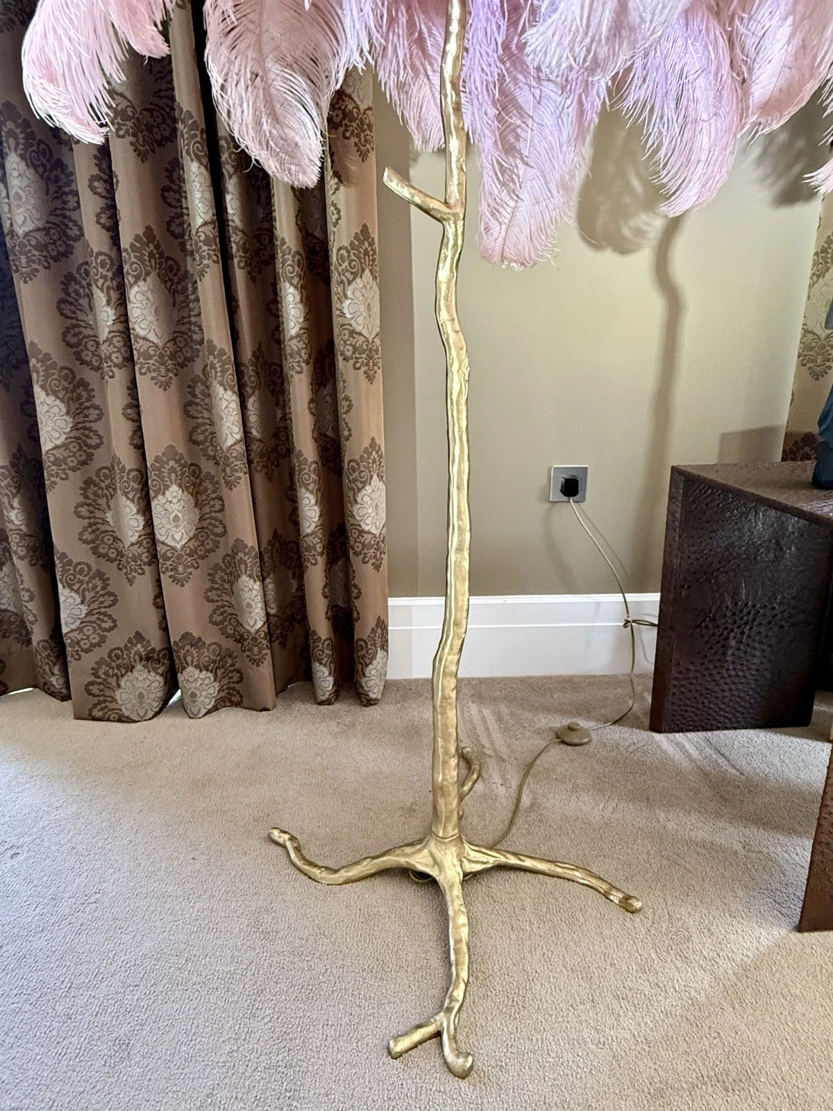 Gallery image 2 for Ostrich Feather Burlesque Floor Lamp With Brass Stand RRP £1,276