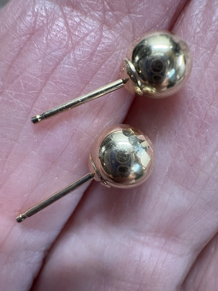 14K Facet cut gold ball stud earrings - Image 2 of 4